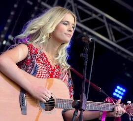 Rochdale return for rising star Amy-Jo Clough